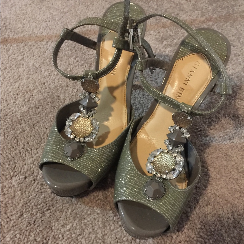 Gianni Bini Heels